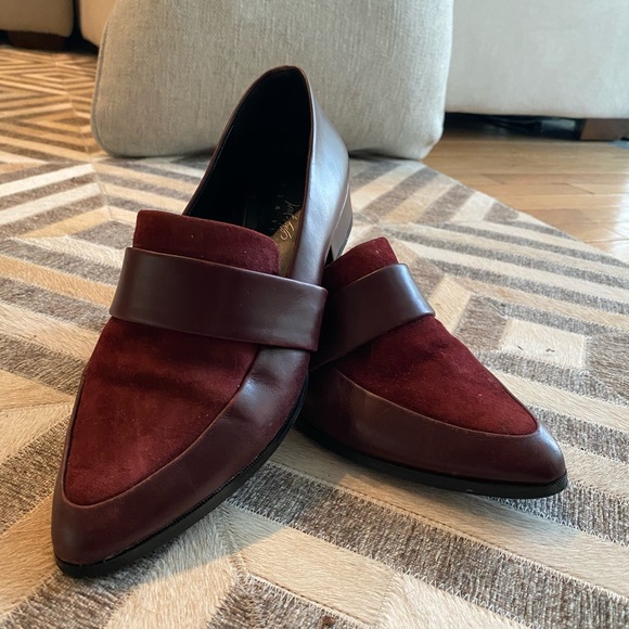 Lord & Taylor 424 Fifth Valentina Loafers - Picture 4 of 10